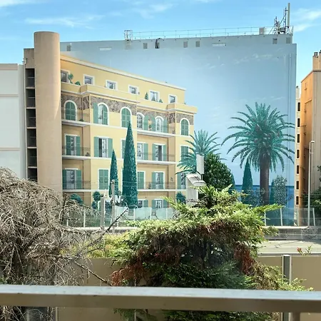 La Palmeraie Pool Ac * Nice