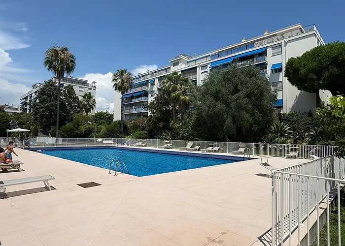 La Palmeraie Pool Ac * 尼斯