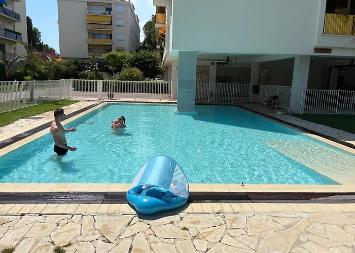La Palmeraie Pool Ac